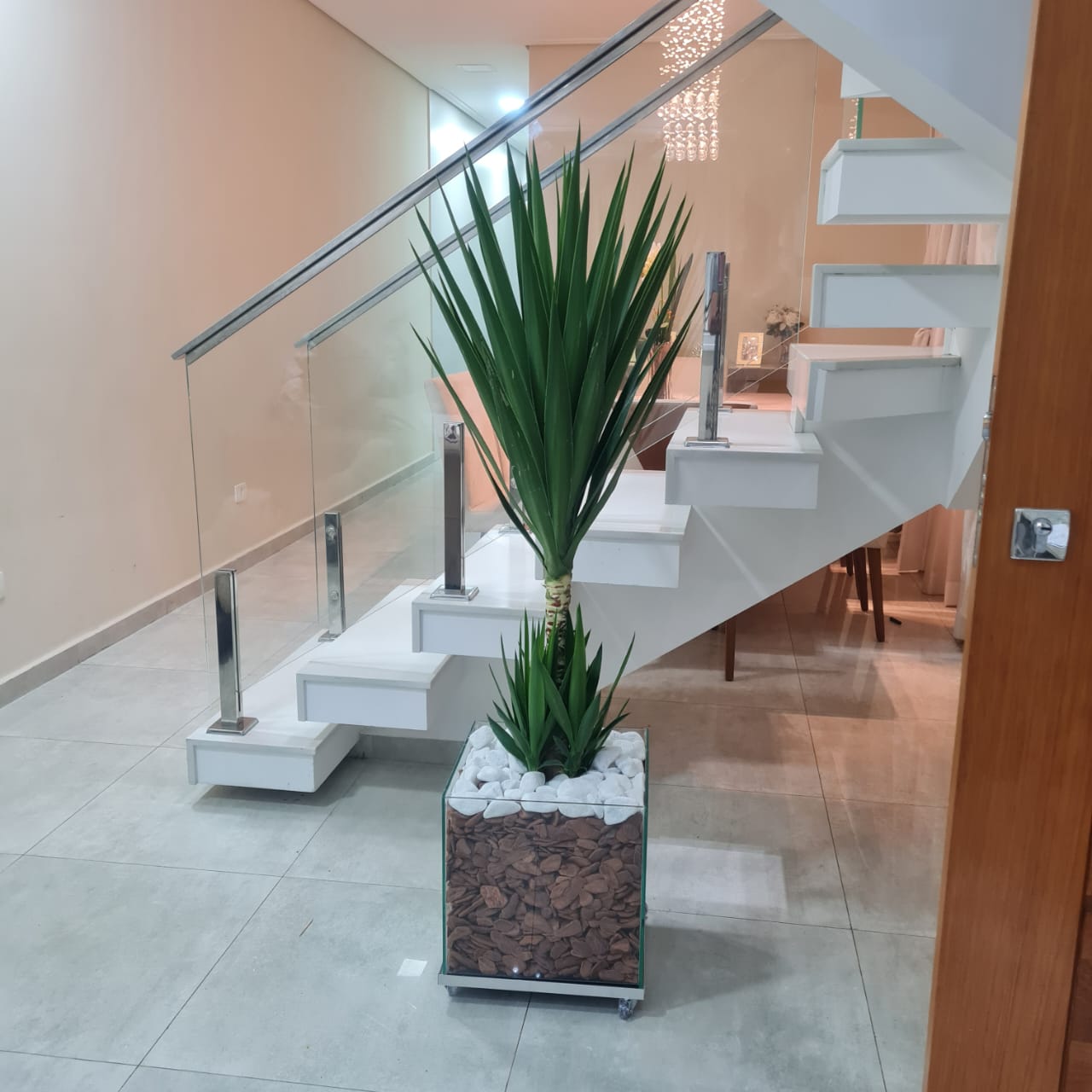 Yucca c/ Cachepot de vidro 35x35